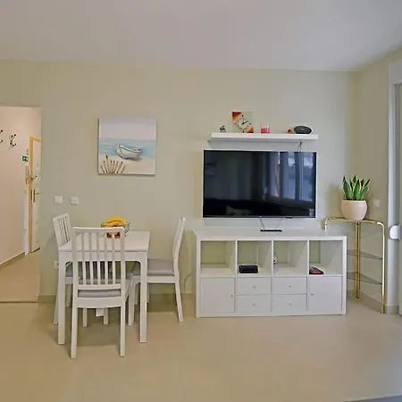 Apartment Silent With A Little Balcony *